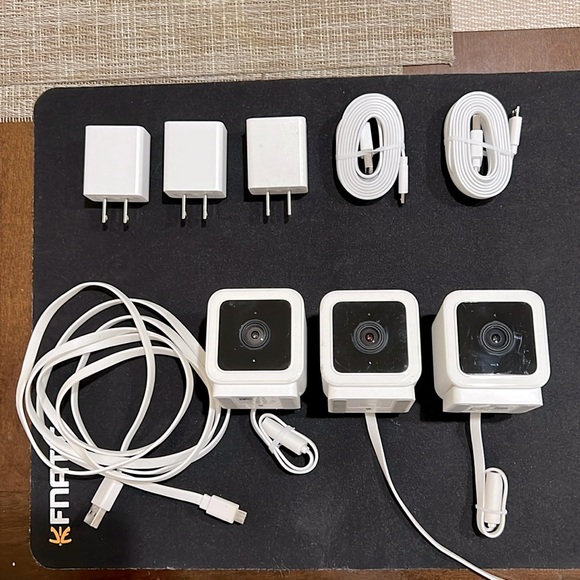 Wyze Cam V3 (Qty.3) - Picture 1 of 1